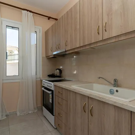 Onar House - Modern In Nature * Mouzákion