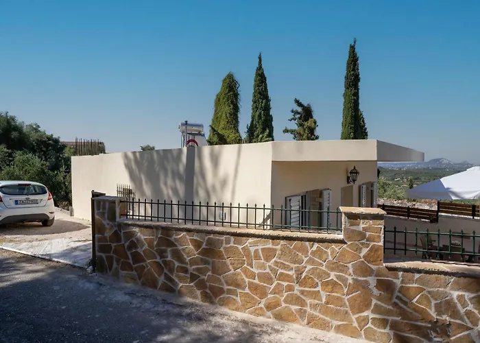 Onar House - Modern In Nature