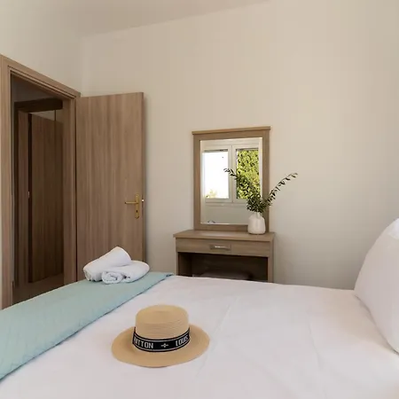 Onar House - Modern In Nature